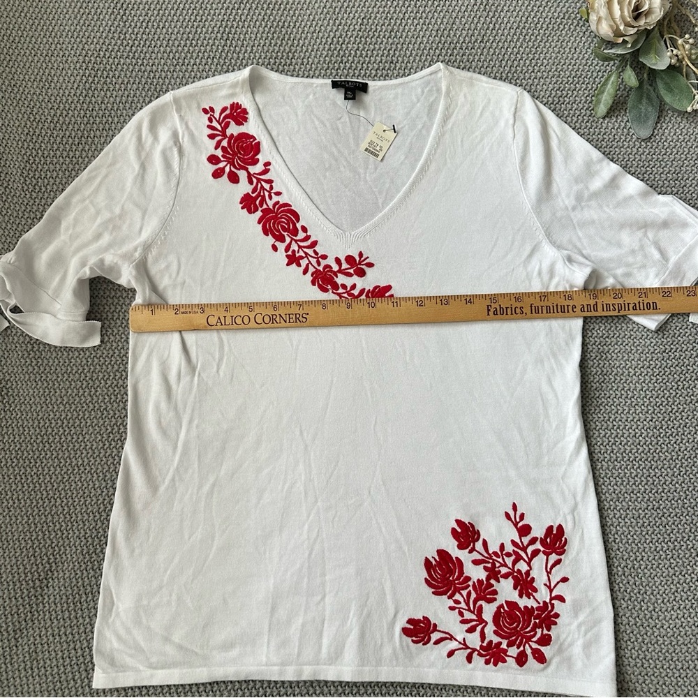 3/$20 Talbots Embroidered Tie-Sleeve V-Neck Sweater MP - Picture 4 of 10